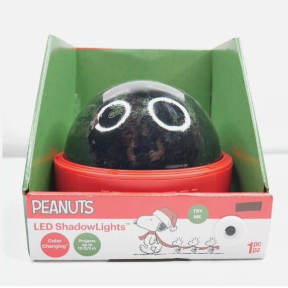 Peanuts LED Rotating Light Show Christmas Projector Scene Charlie Brown Snoopy - Picture 3 of 6